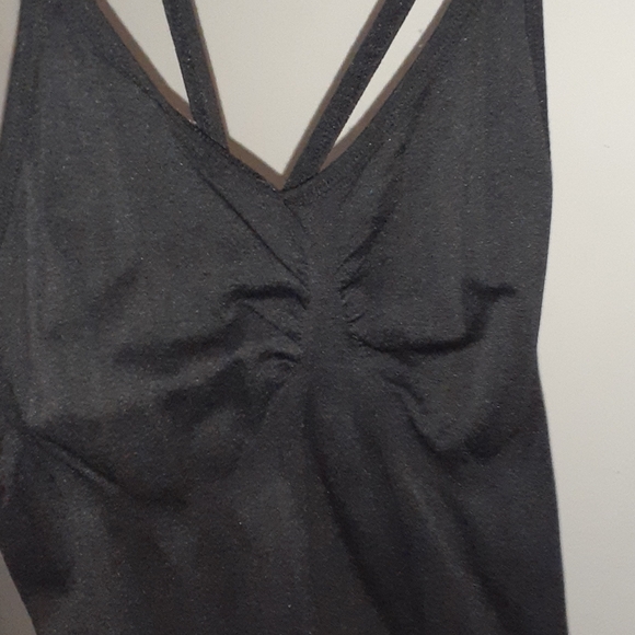 Tight black spaghetti strap - Picture 2 of 4